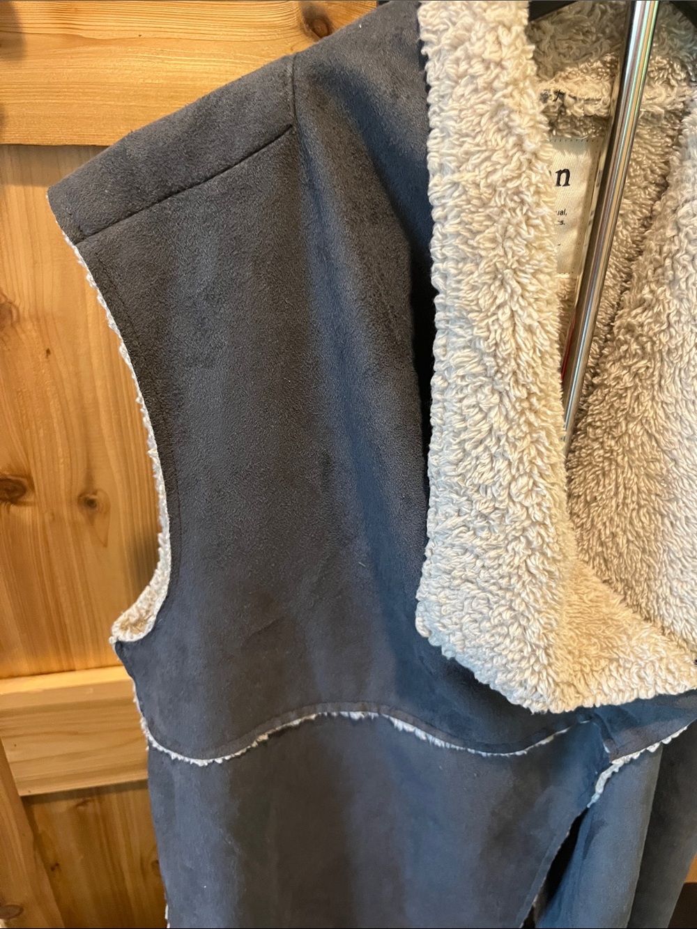dylan Slate Gray Faux-Shearling Trim Sleeveless Vest - Picture 4 of 10